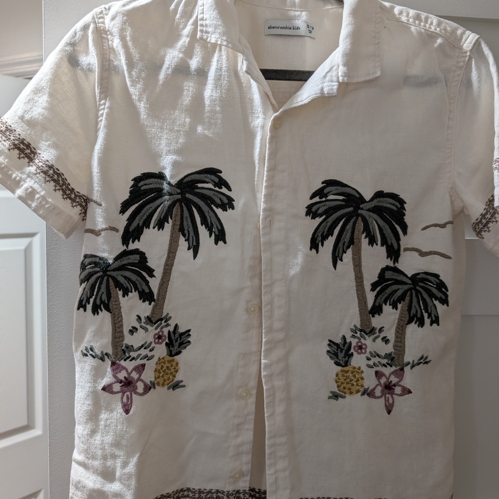 abercrombie & fitch Boy’s Short-Sleeve Palm Print Shirt - Cream